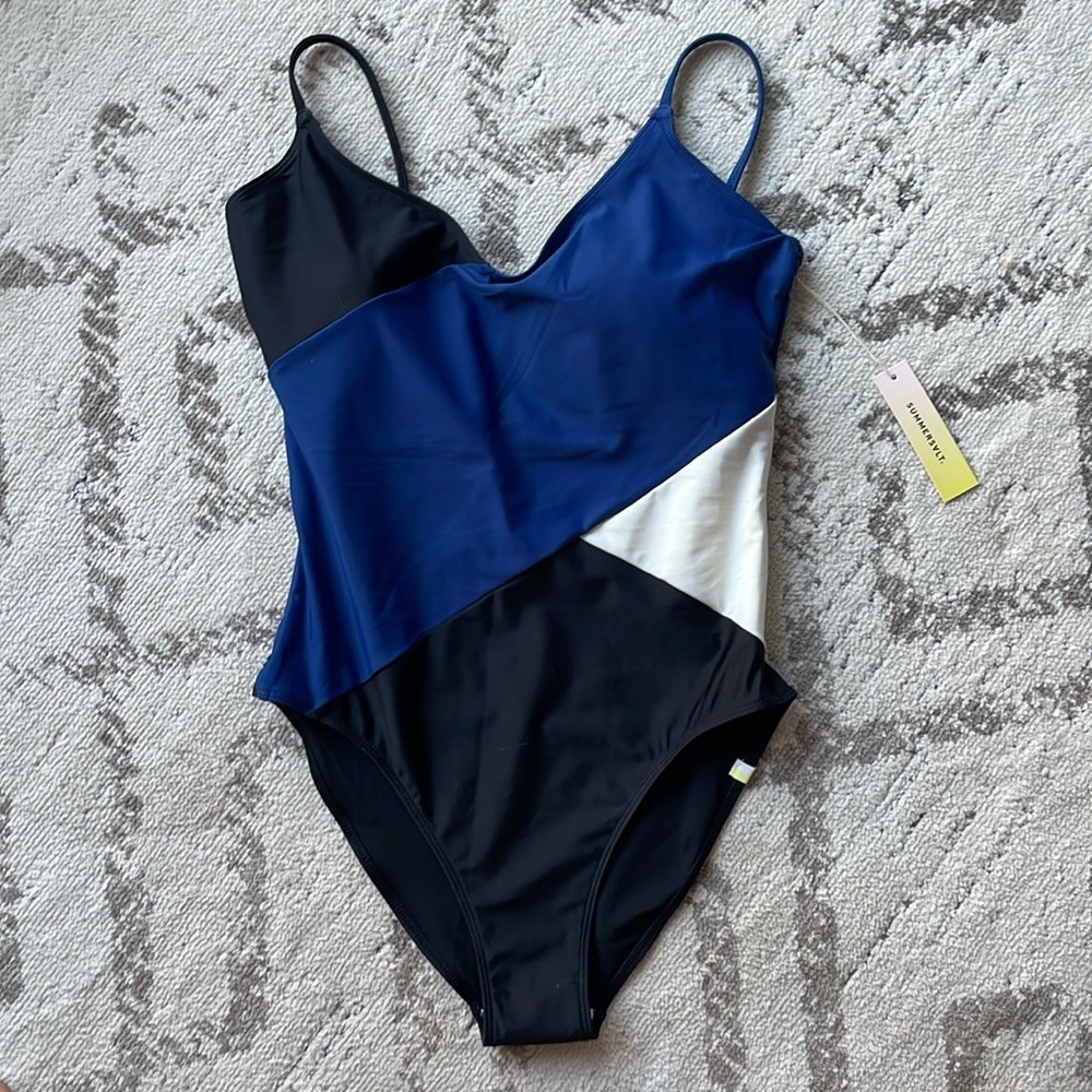 NWT Summersalt one piece swimsuit
